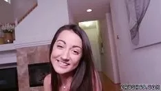 Reproduzir Por que você está se apresentando com o seu falo?