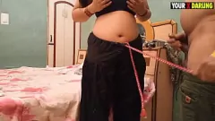 Afspelen Desi Chubby Girl smeekt om een ​​harde doggystyle fuck - Indian Porno