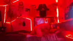 Oynat Büyük horoz karşılaşması: Unluckyinlove1 ve Sexy Gemma