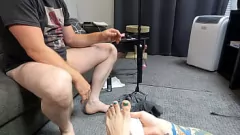 Reproduzir Fetiche por pés com adolescente Scarlett Johnson