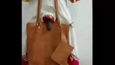 Odtwórz Desi toaletka