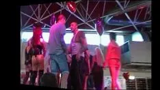 Abspielen Víiacute Accent;Deo und Overtal im Salío Acute Accent;n Erítico de Barcelona 2013.