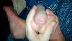 Oynat Sömürü onu uykulu gözlü milf ayak parmakları bir kez daha